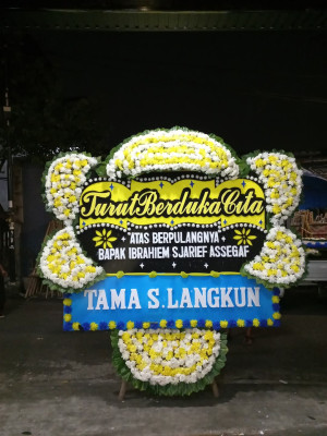 Papan Bunga Duka di Rumbai Pesisir
